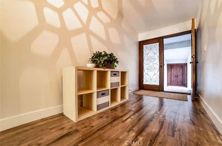 1530 Marine Avenue, Manhattan Beach, California 90266
