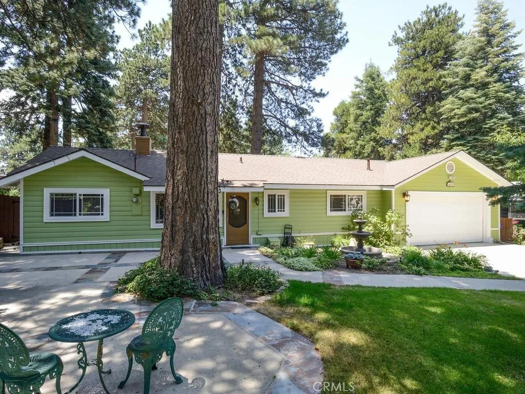 31671 Luring Pines Drive, Running Springs, California 92382 — photo 4