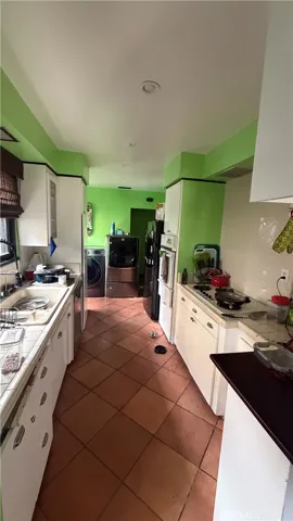 5837 Cedros, Van Nuys, California 91411
