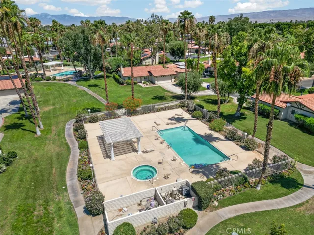 75225 Vista Corona, Palm Desert, California 92211