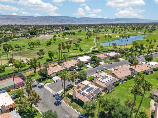 75225 Vista Corona, Palm Desert, California 92211