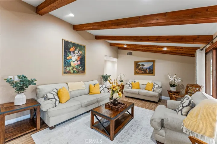 1916 Tumin Road, La Habra Heights, California 90631