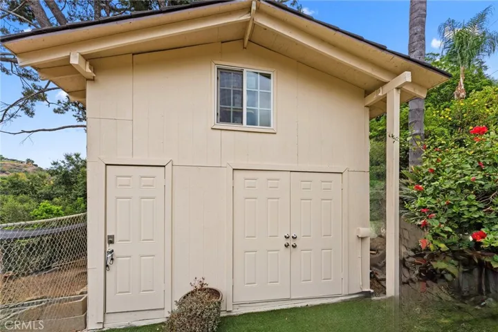 1916 Tumin Road, La Habra Heights, California 90631