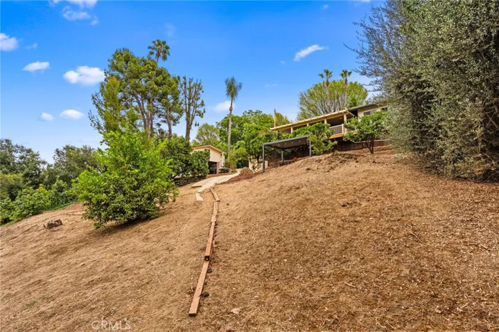 1916 Tumin Road, La Habra Heights, California 90631