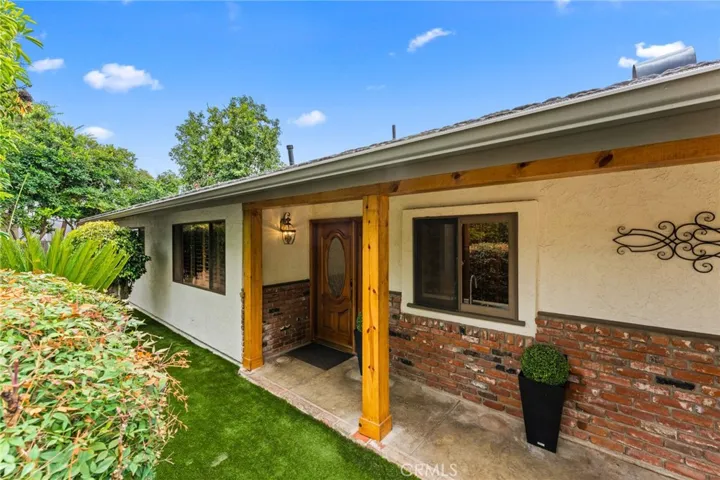 1916 Tumin Road, La Habra Heights, California 90631