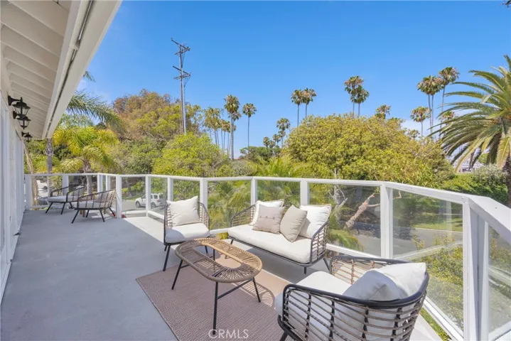 Upstairs View Deck