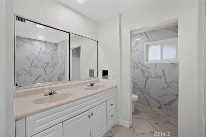 1153 Reservoir, San Bernardino, California 92407