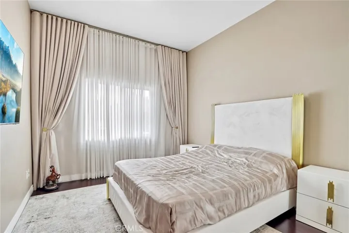 6921 Kian Court, Van Nuys, California 91406