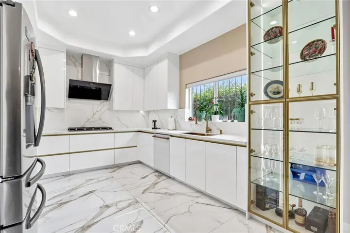 6921 Kian Court, Van Nuys, California 91406