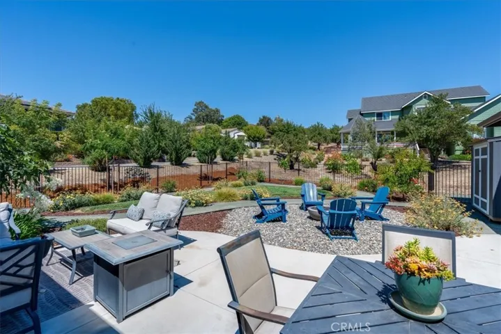 1520 Lyle Lane, Paso Robles, California 93446