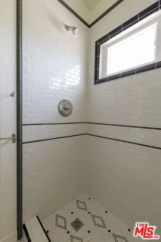 963 Pine Grove Avenue, Los Angeles, California 90042