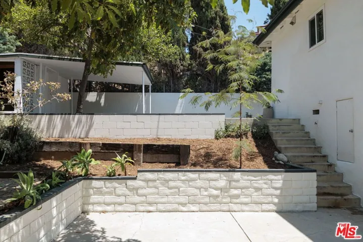 963 Pine Grove Avenue, Los Angeles, California 90042