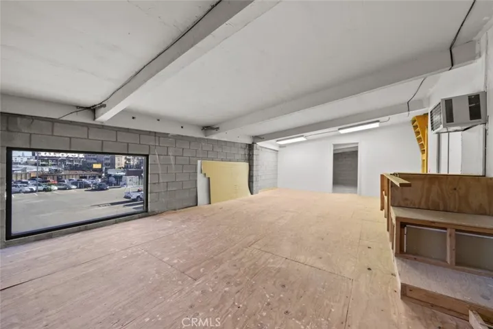 8201 Sepulveda Place, Panorama City, California 91402