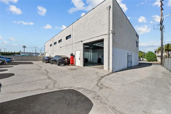 8201 Sepulveda Place, Panorama City, California 91402