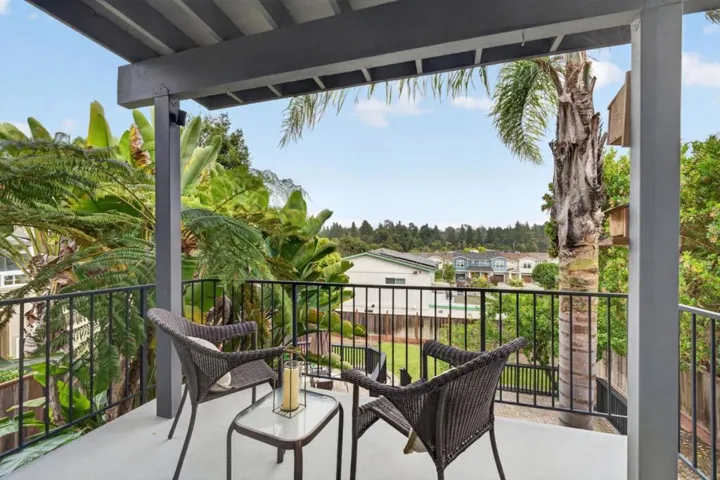 104 Vista Mar Court, Aptos, California 95003