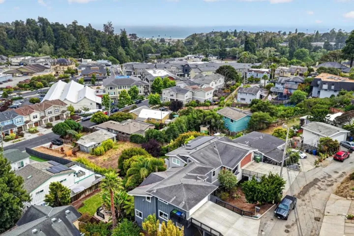 104 Vista Mar Court, Aptos, California 95003