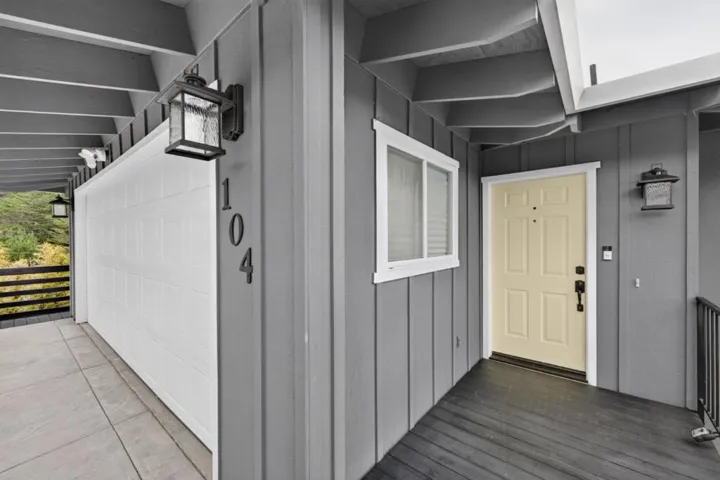 104 Vista Mar Court, Aptos, California 95003