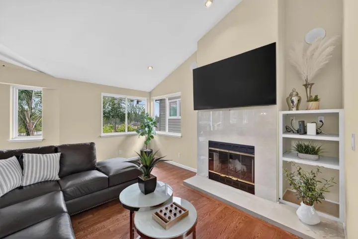 104 Vista Mar Court, Aptos, California 95003