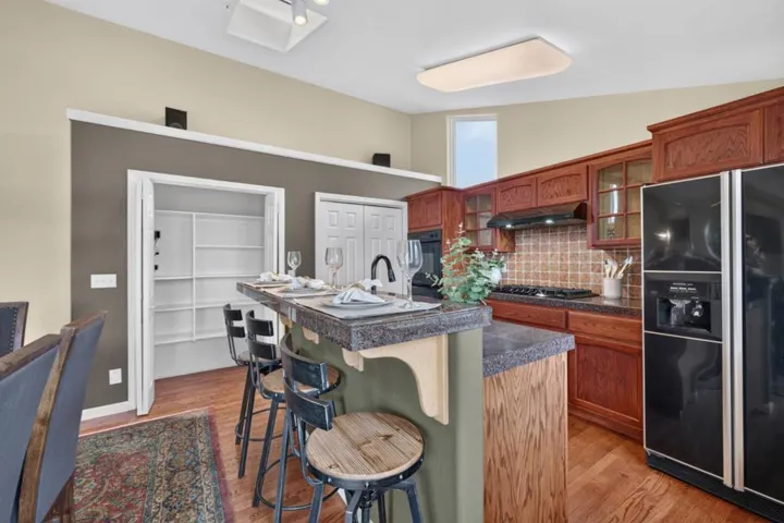 104 Vista Mar Court, Aptos, California 95003