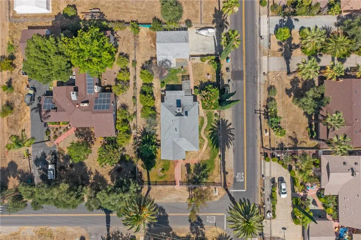 27440 Dartmouth, Hemet, California 92544