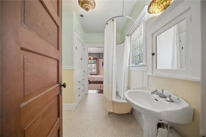 27440 Dartmouth, Hemet, California 92544