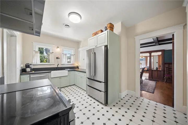 27440 Dartmouth, Hemet, California 92544