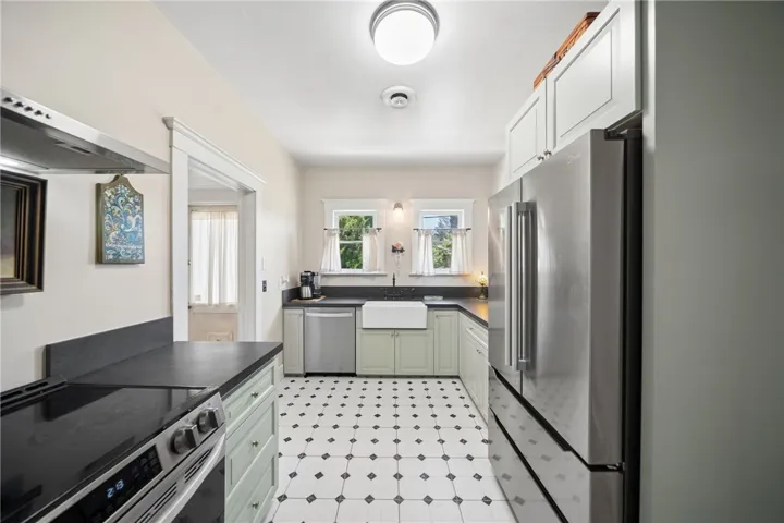 27440 Dartmouth, Hemet, California 92544