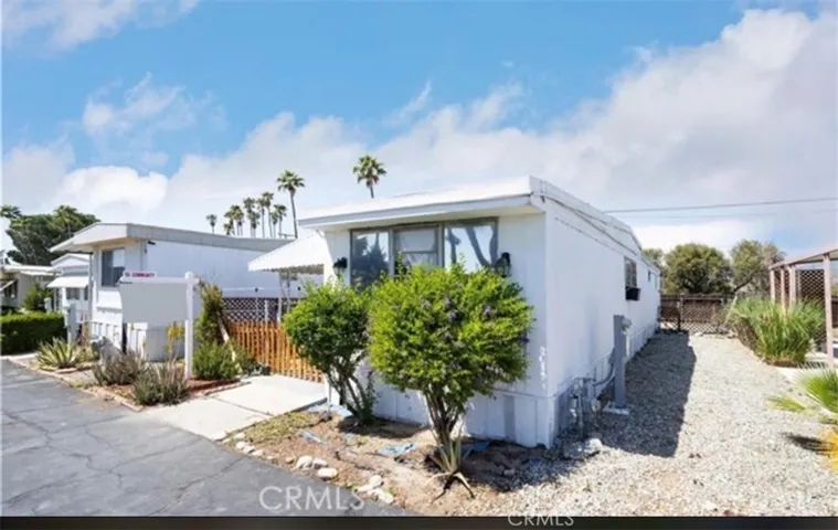 25521 N Lincoln Avenue 4, Hemet, California 92544