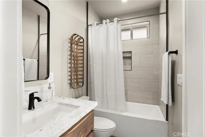 5005 Country Club Drive, Paradise, California 95969