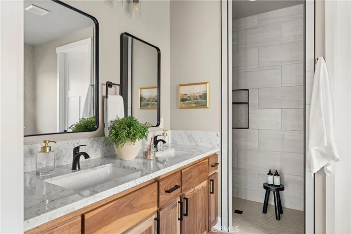 5005 Country Club Drive, Paradise, California 95969