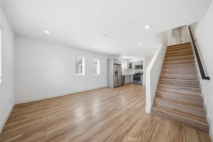 1233 W 39th, Los Angeles, California 90037