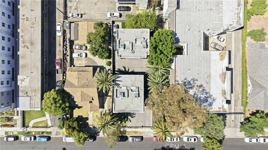 1233 W 39th, Los Angeles, California 90037
