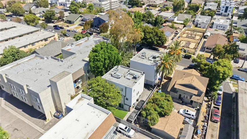 1233 W 39th, Los Angeles, California 90037