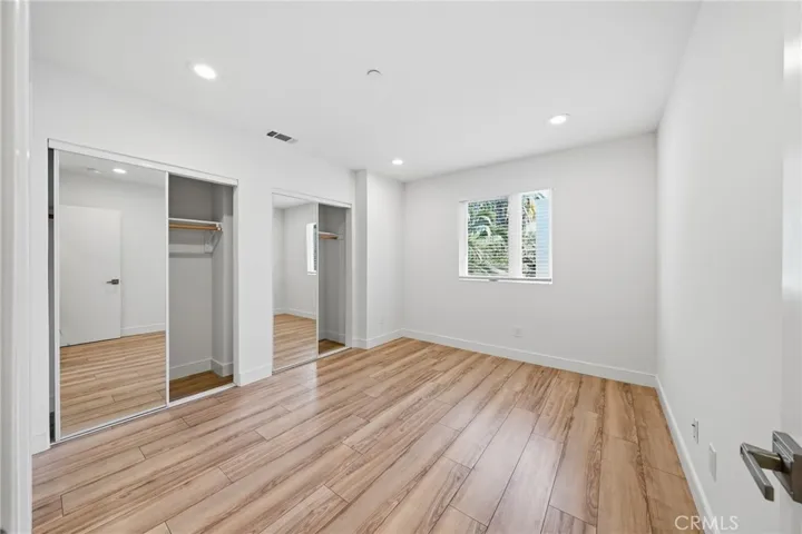 1233 W 39th, Los Angeles, California 90037