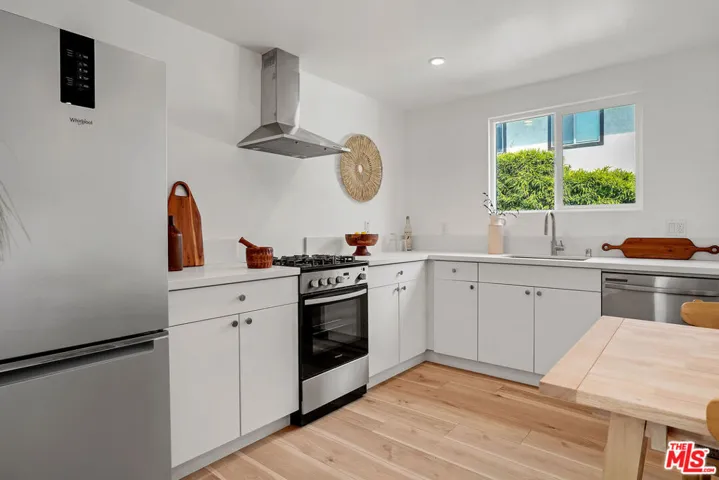 2923 Marsh Street 2, Los Angeles, California 90039