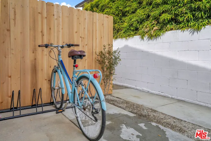 2923 Marsh Street 2, Los Angeles, California 90039