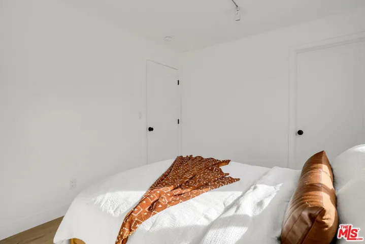 2923 Marsh Street 2, Los Angeles, California 90039