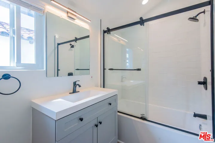 2757 Andreo Avenue 7, Torrance, California 90501