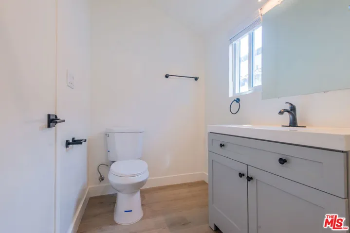 2757 Andreo Avenue 7, Torrance, California 90501