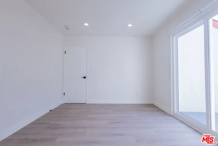 2757 Andreo Avenue 7, Torrance, California 90501