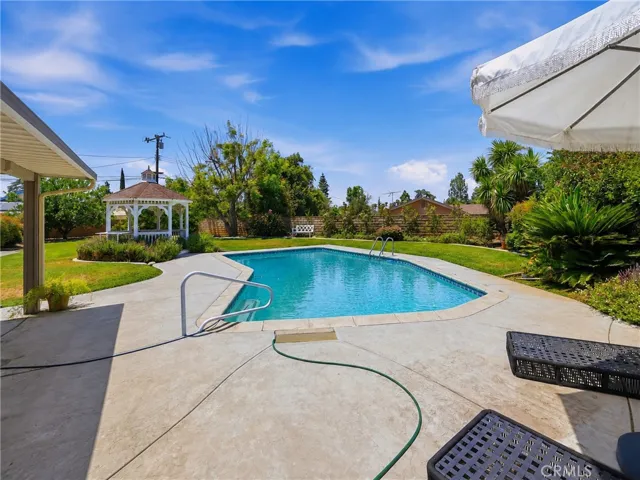 151 E Hilton Ave, Redlands, California 92373