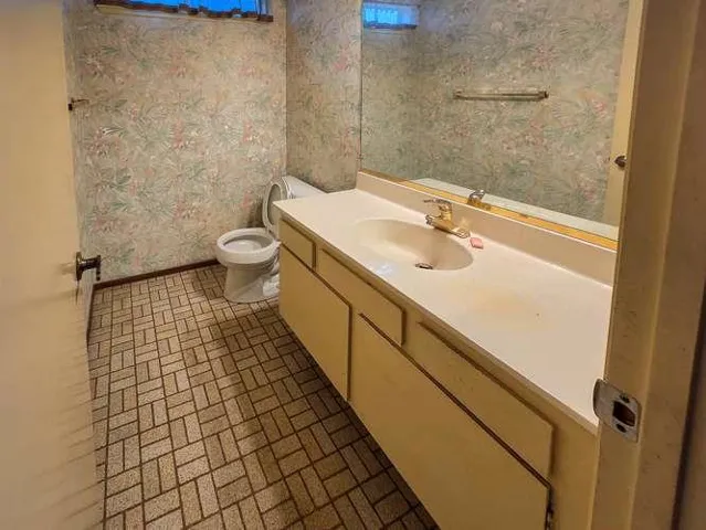 Downstairs Half Bath