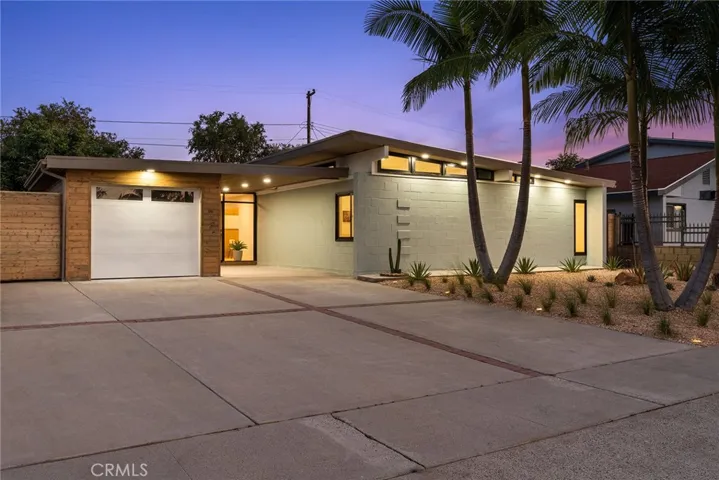 530 W Elm Avenue, Fullerton, California 92832