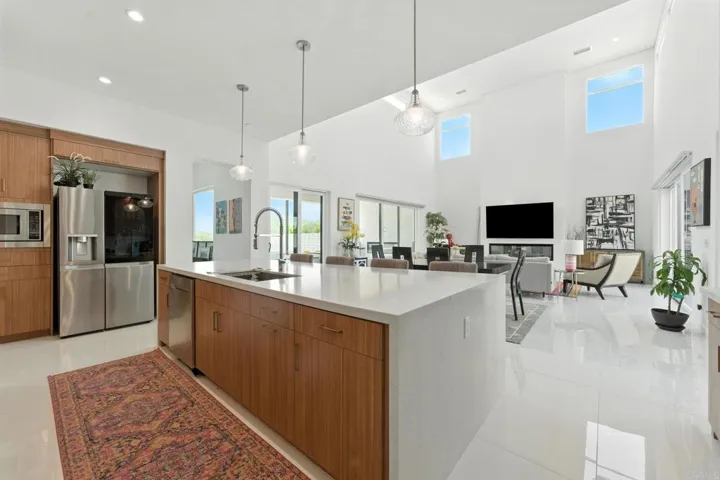 455 Palladium Boulevard, Palm Springs, California 92262