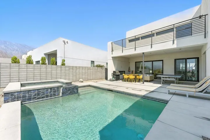 455 Palladium Boulevard, Palm Springs, California 92262