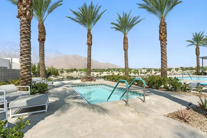 455 Palladium Boulevard, Palm Springs, California 92262