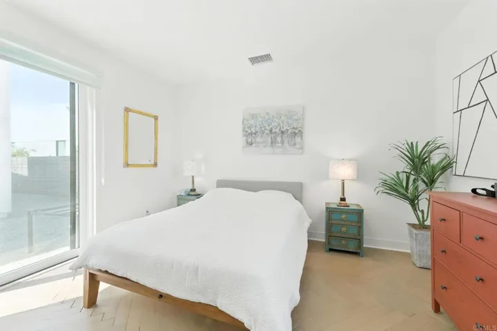 455 Palladium Boulevard, Palm Springs, California 92262
