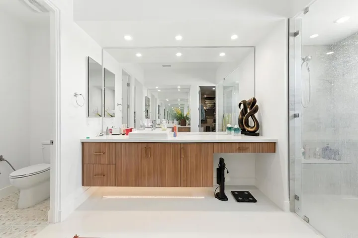 455 Palladium Boulevard, Palm Springs, California 92262