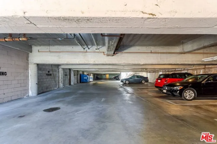 420 N Market Street 15, Inglewood, California 90302