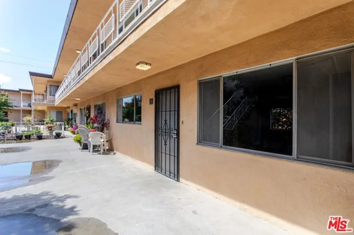 420 N Market Street 15, Inglewood, California 90302